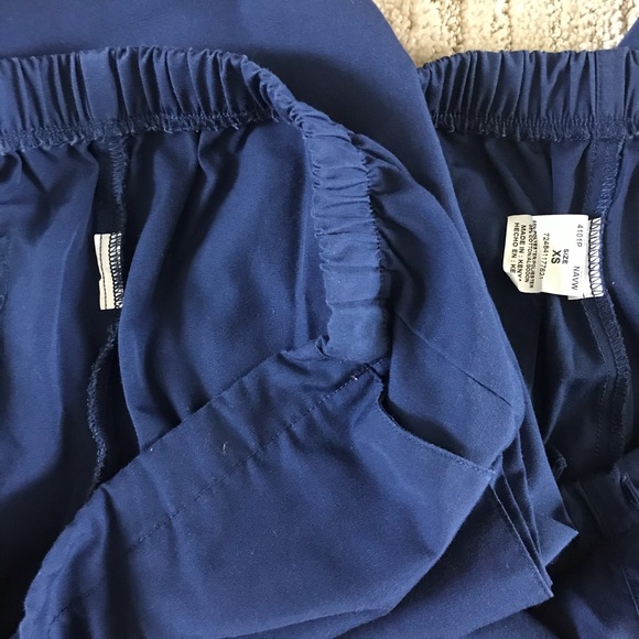 2 navy blue scrub pants, xs - Picture 3 of 3